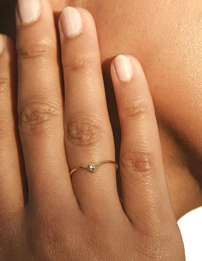 Nook Ring – 14k Gold-Filled Minimalist CZ Stone Ring